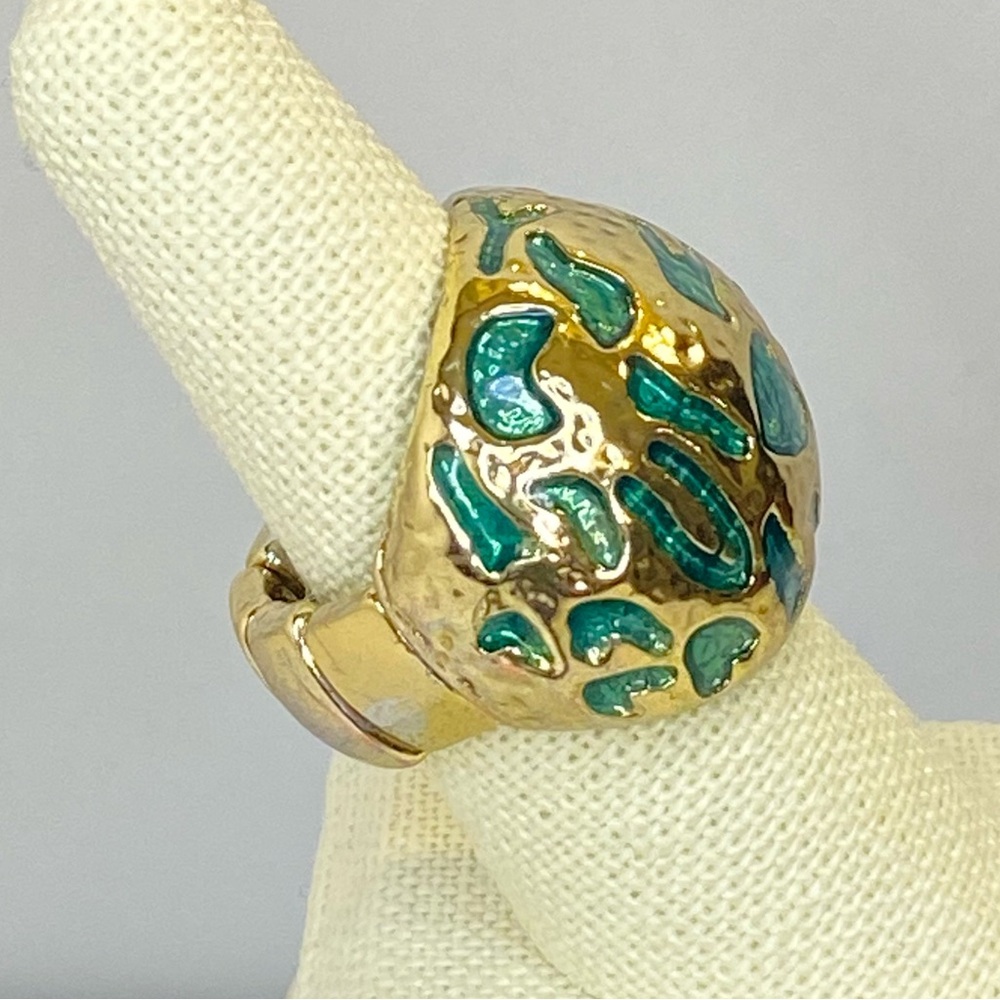 Vintage Green Enamel Gold Tone Textured Dome Expandable Stretch Statement‎ Ring - Picture 5 of 8